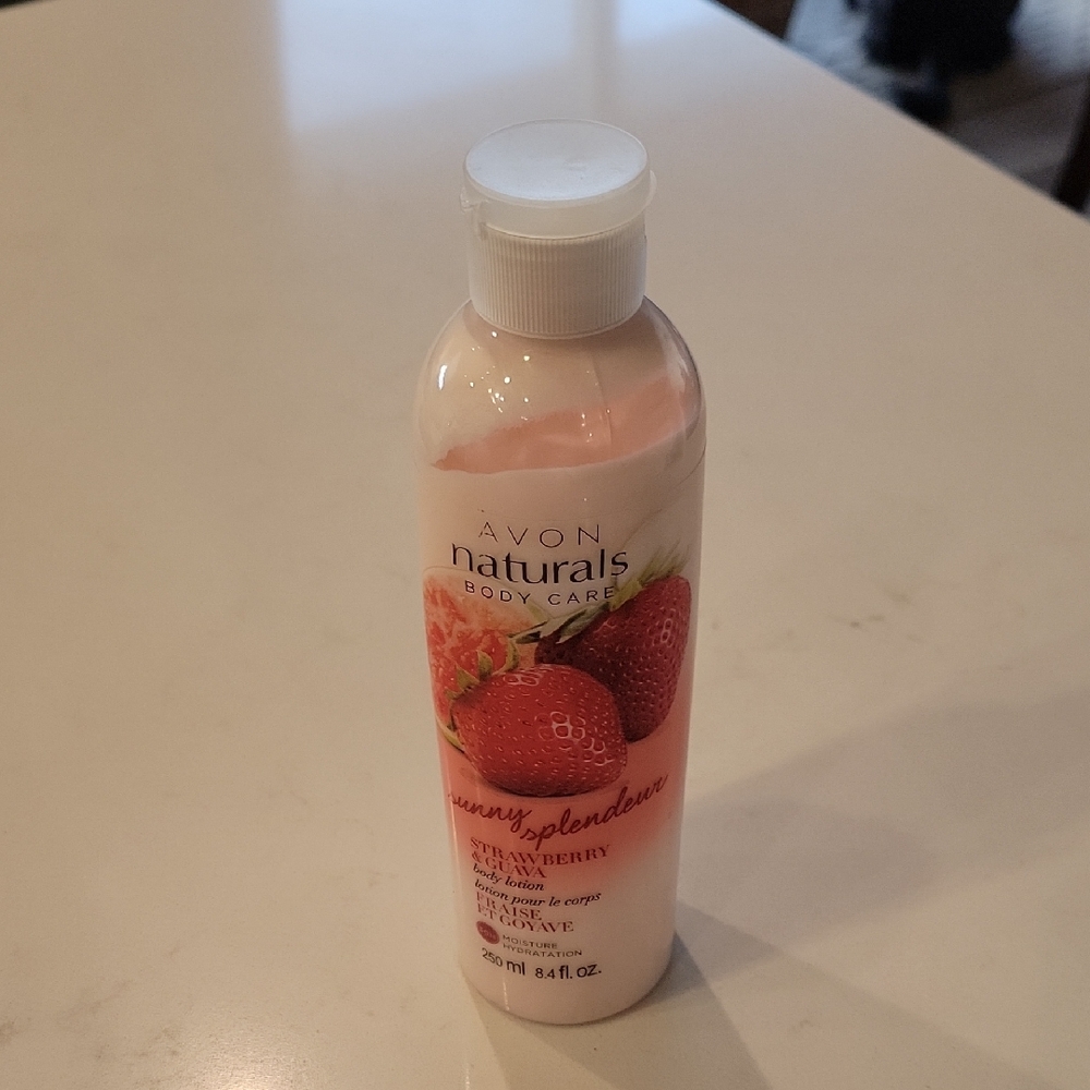 Like New Avon Naturals Strawberry Body Lotion - Cream and Pink